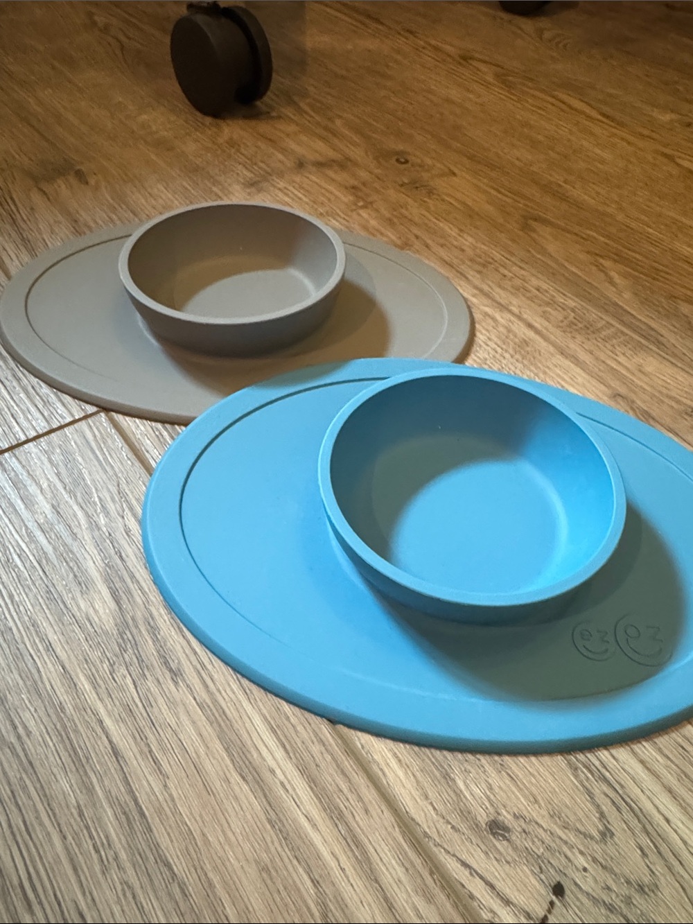 Ezpz Tiny Bowl, set of 2